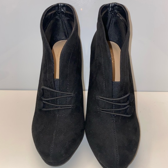 Apt. 9 Heeled Booties - Picture 4 of 5